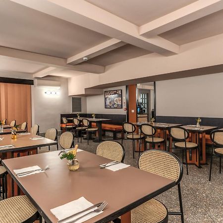 Madison Hotel Roma Esterno foto