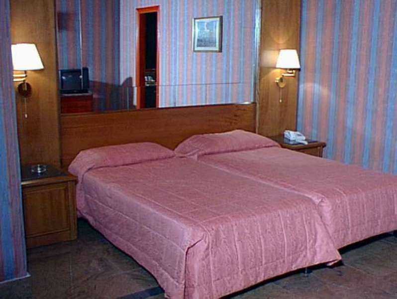 Madison Hotel Roma Camera foto