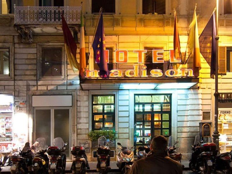 Madison Hotel Roma Esterno foto