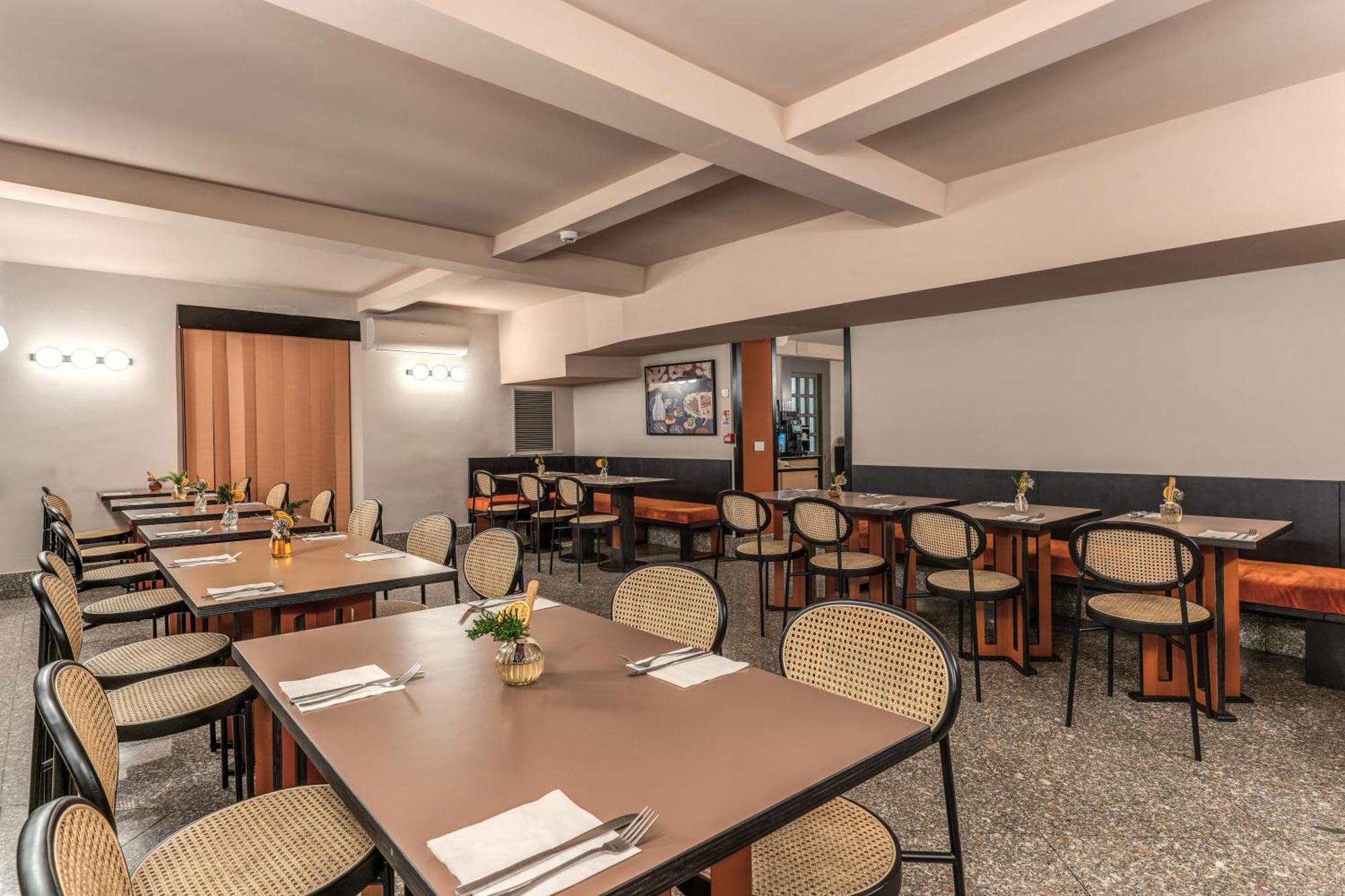 Madison Hotel Roma Esterno foto