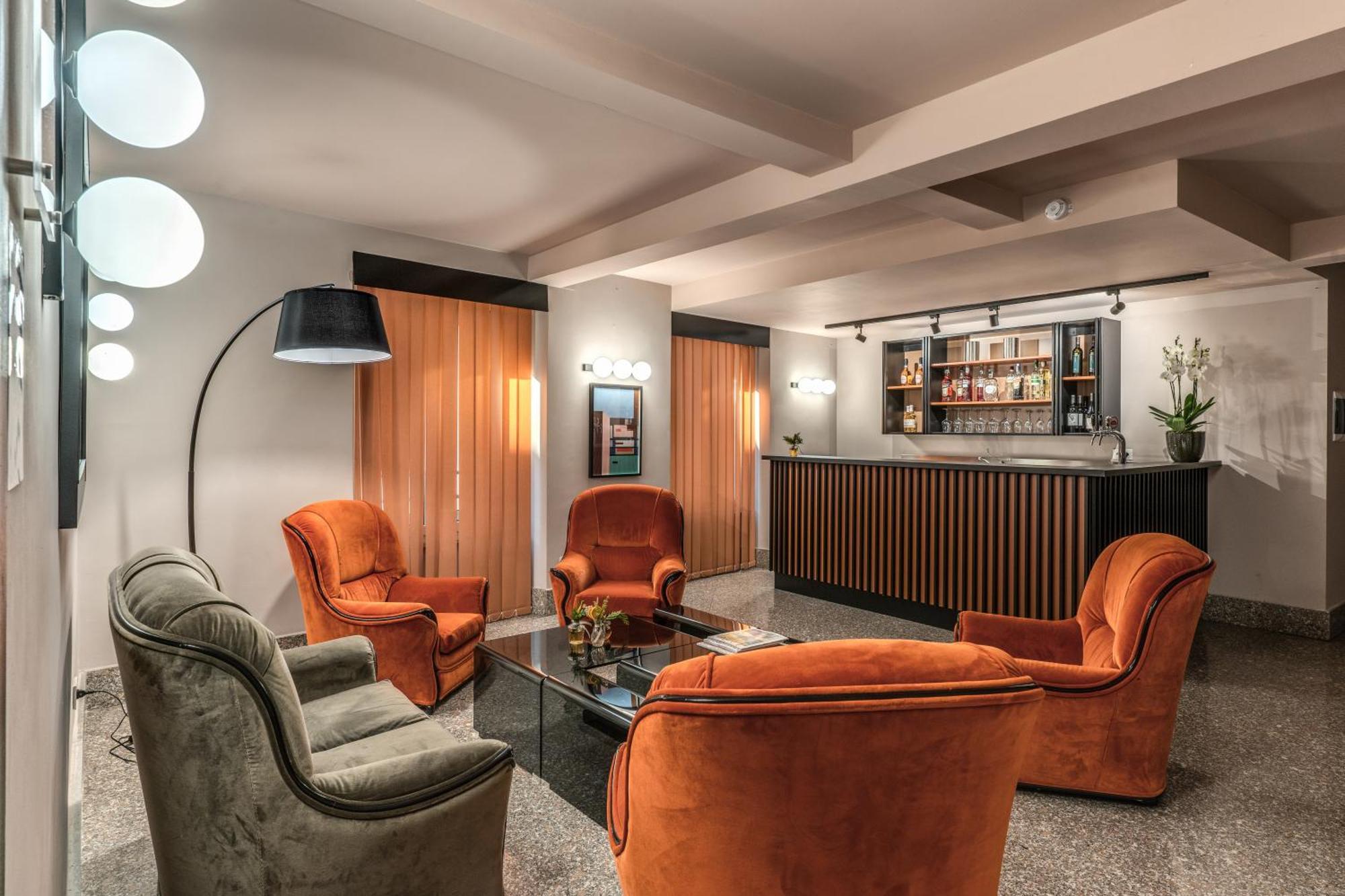 Madison Hotel Roma Esterno foto