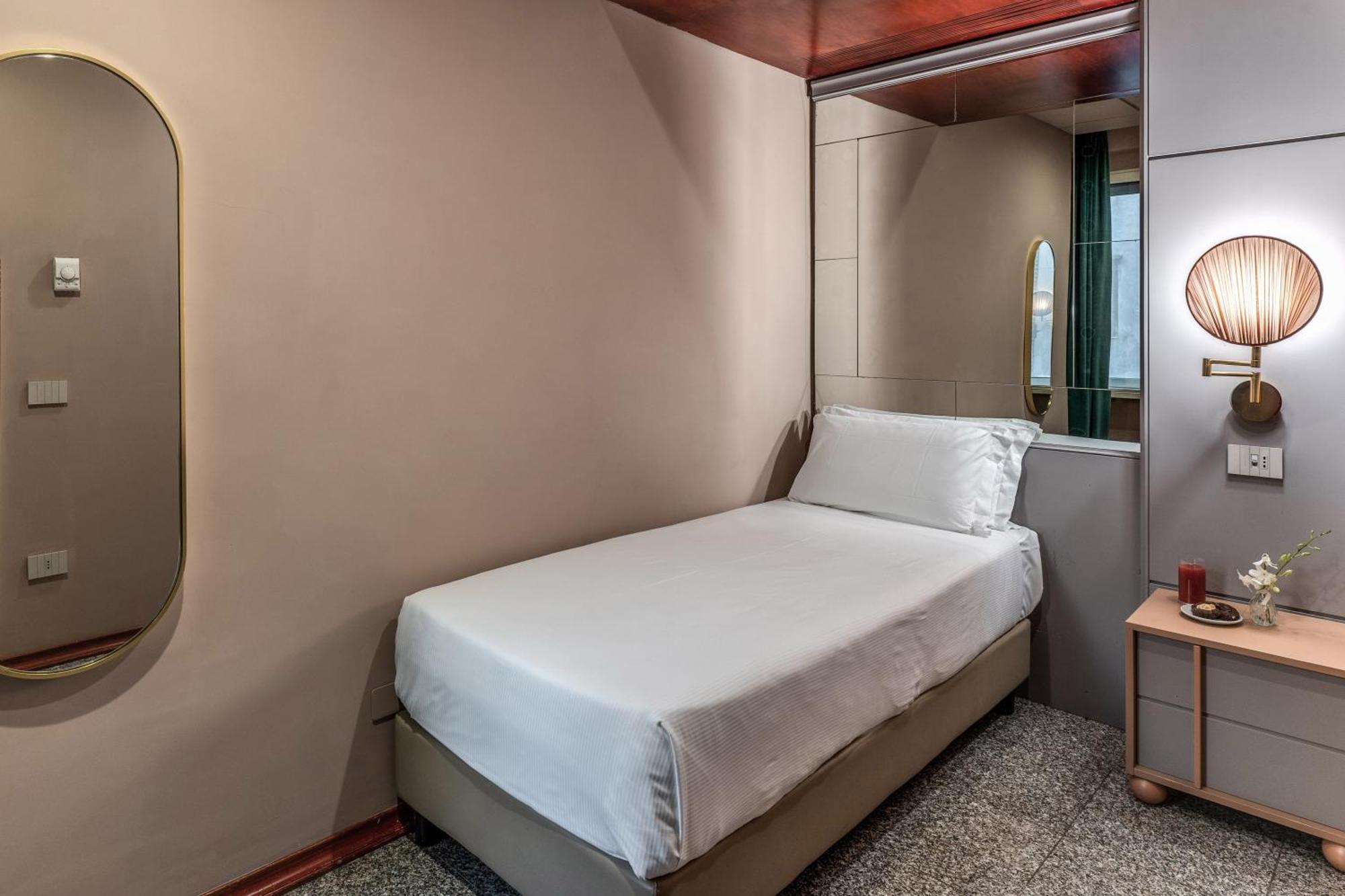 Madison Hotel Roma Esterno foto