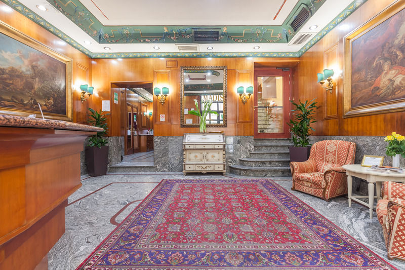 Madison Hotel Roma Esterno foto