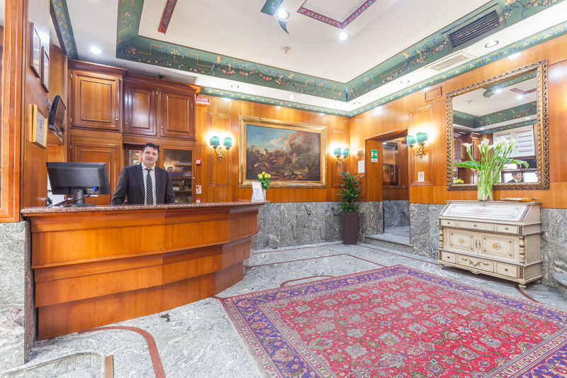 Madison Hotel Roma Esterno foto
